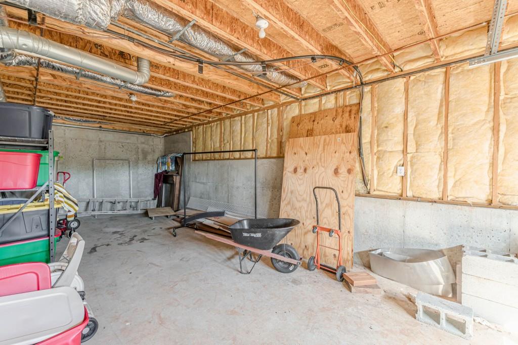 4346 Leola Road Douglasville, GA 30135 - Photo 53 of 59 a room with gym equipment