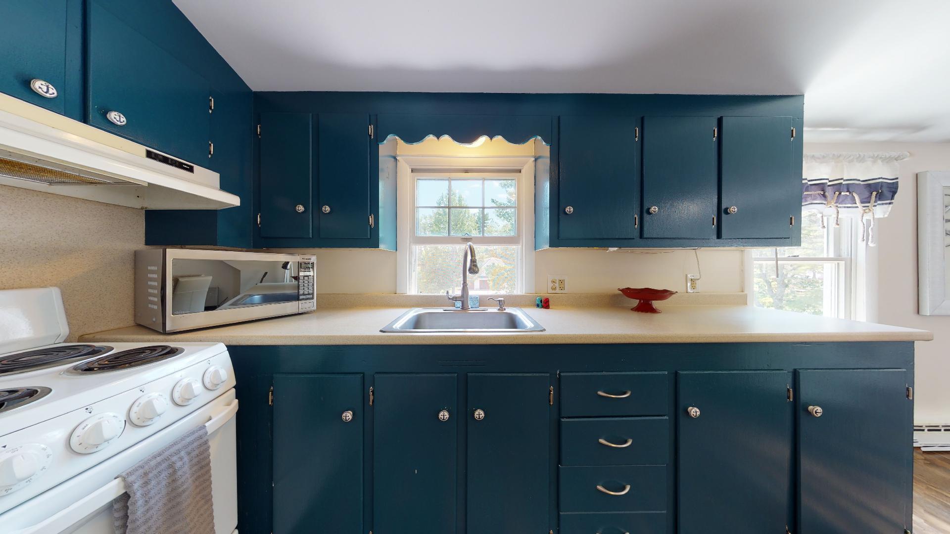 260 North Road Yarmouth, ME 04096 - Photo 48 of 57 In-law suite