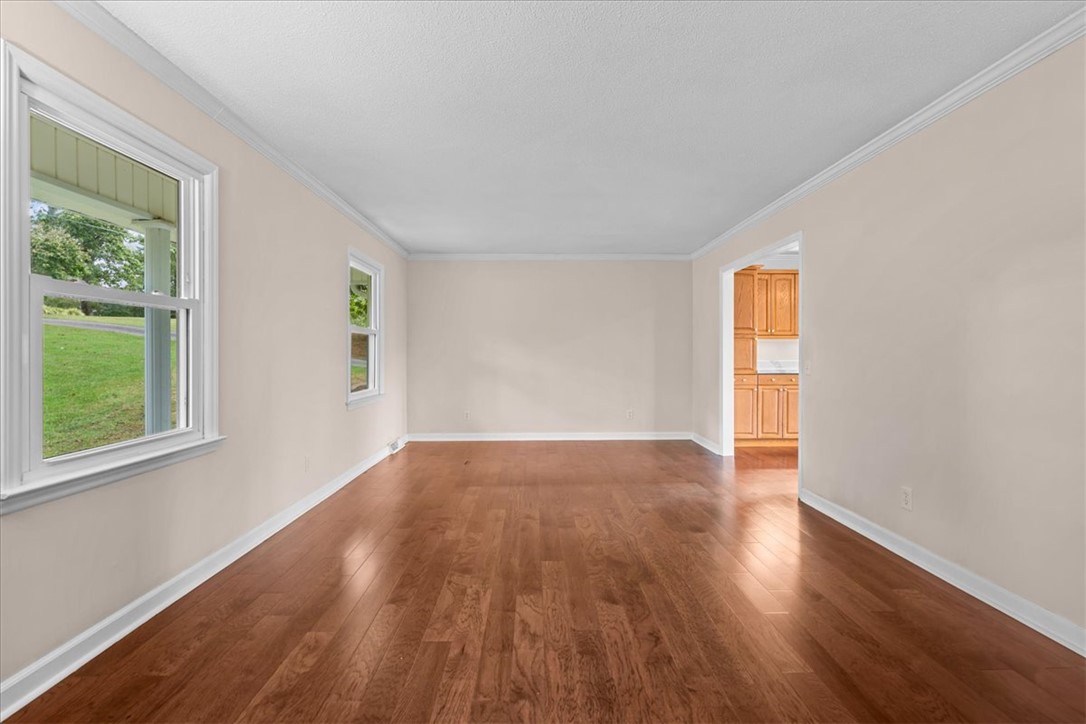 408 State Rd S-37-561 Seneca, SC 29678 - Photo 10 of 36 Gallery Image 10
