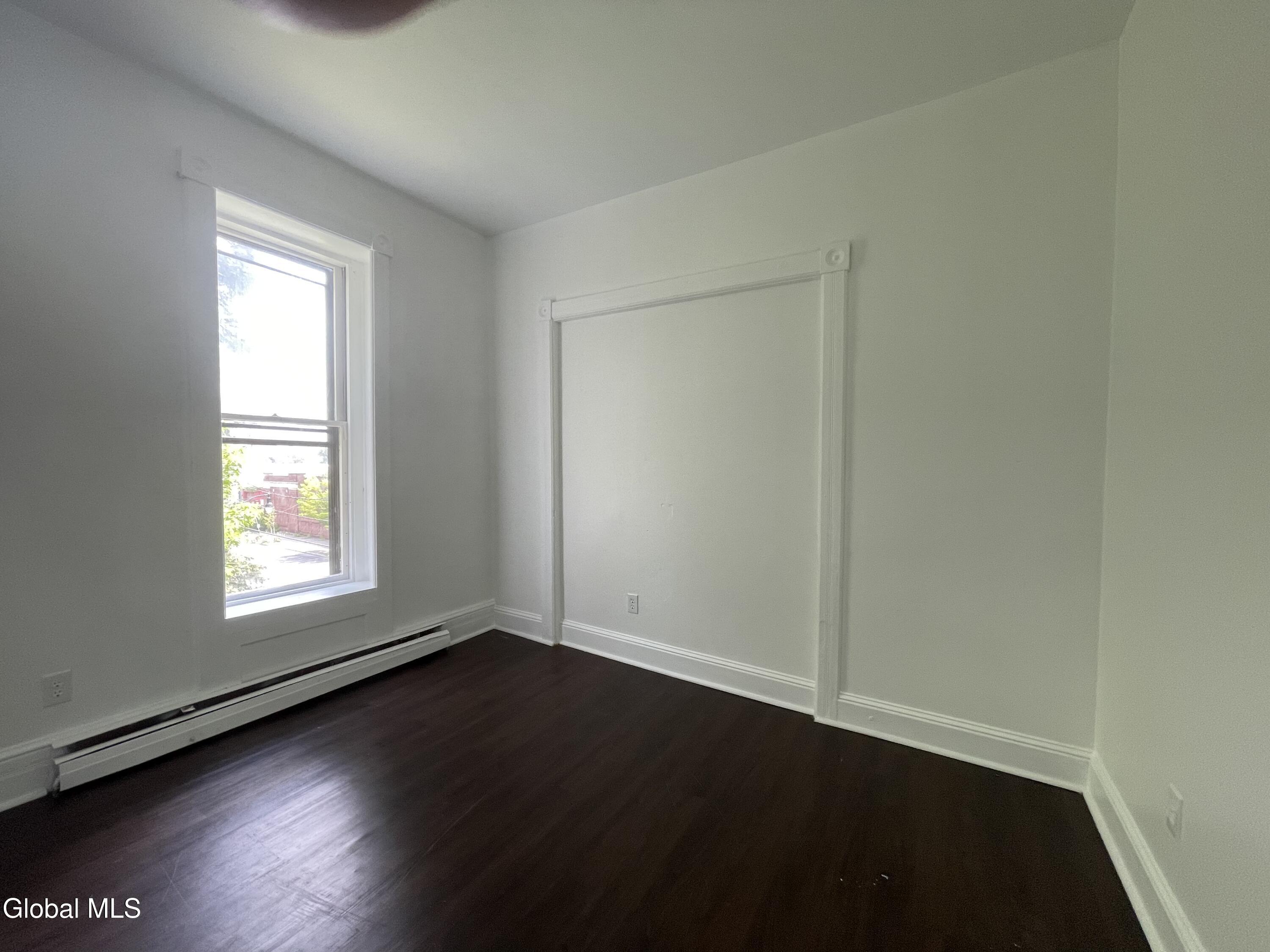 475 South Pearl Street, Unit 2 Albany, NY 12202 - Photo 11 of 15 B48FD667-97B8-48EB-A662-079D516FE091