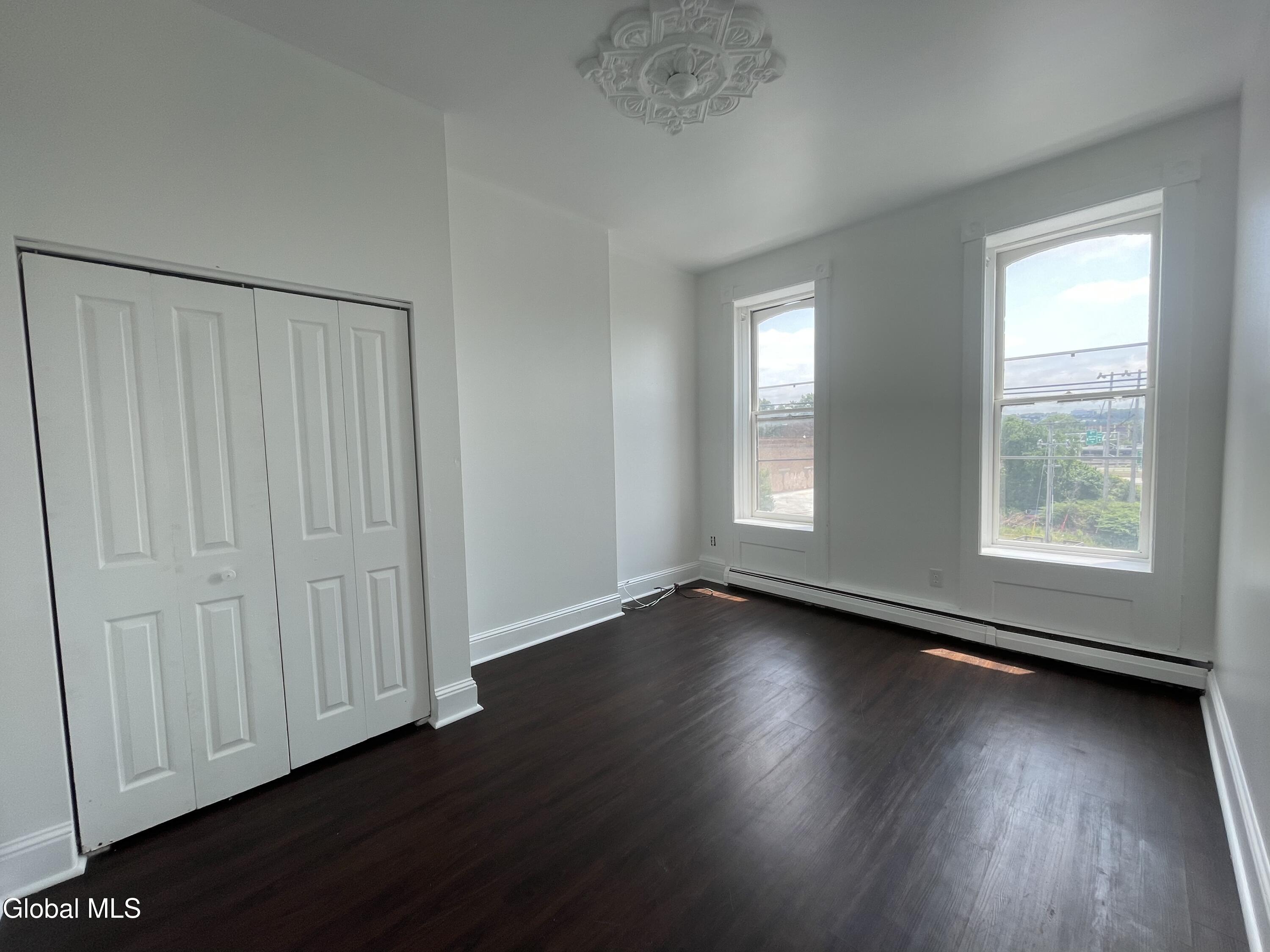 475 South Pearl Street, Unit 2 Albany, NY 12202 - Photo 12 of 15 ADDE1778-D767-46E3-8F3D-E7EF150DA02F