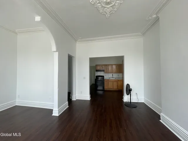 $1,750 | 475 South Pearl Street, Unit 2, Albany, NY 12202