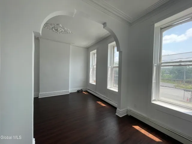 $1,750 | 475 South Pearl Street, Unit 2, Albany, NY 12202