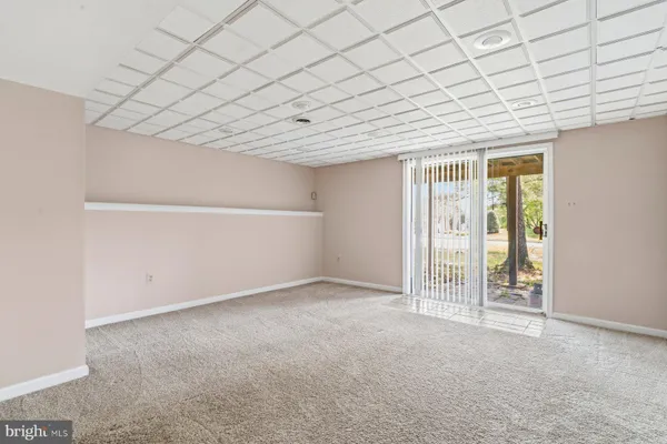 $320,000 | 400 Doral Court, Westminster, MD 21158
