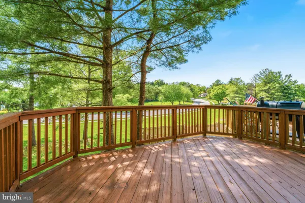 $320,000 | 400 Doral Court, Westminster, MD 21158