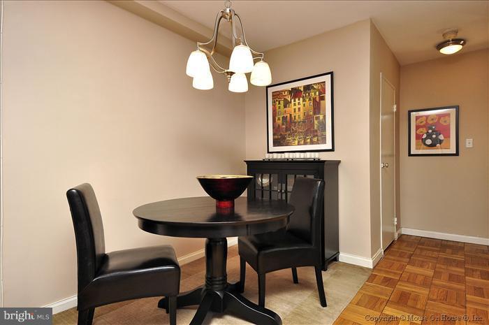 4100 W Street Northwest, Unit 314 Washington, DC 20007 - Photo 7 of 19 Dining Room