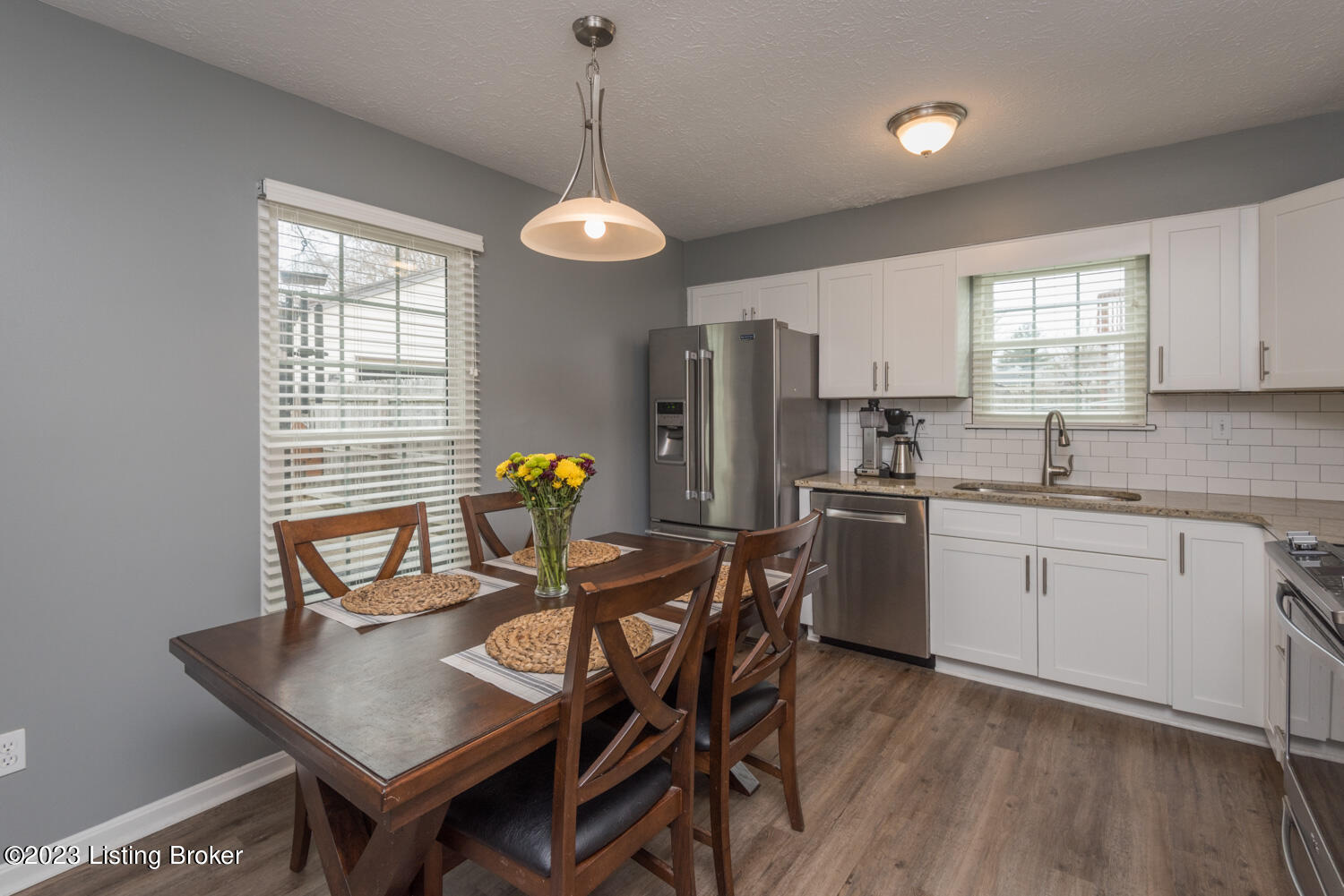 6001 Hickory Tree Road Louisville, KY 40291 - Photo 7 of 27 010