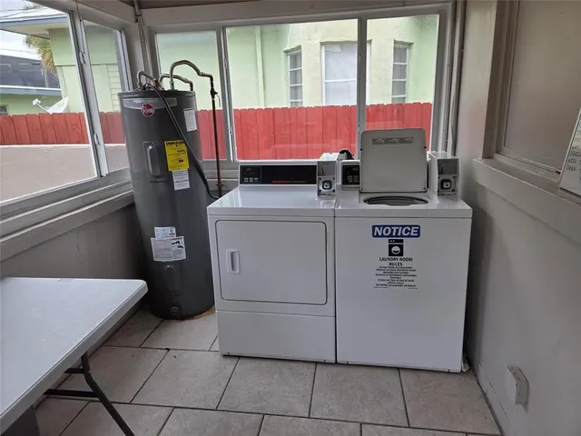 $2,000 | 501 North J Street, Unit 2, Lake Worth Beach, FL 33460