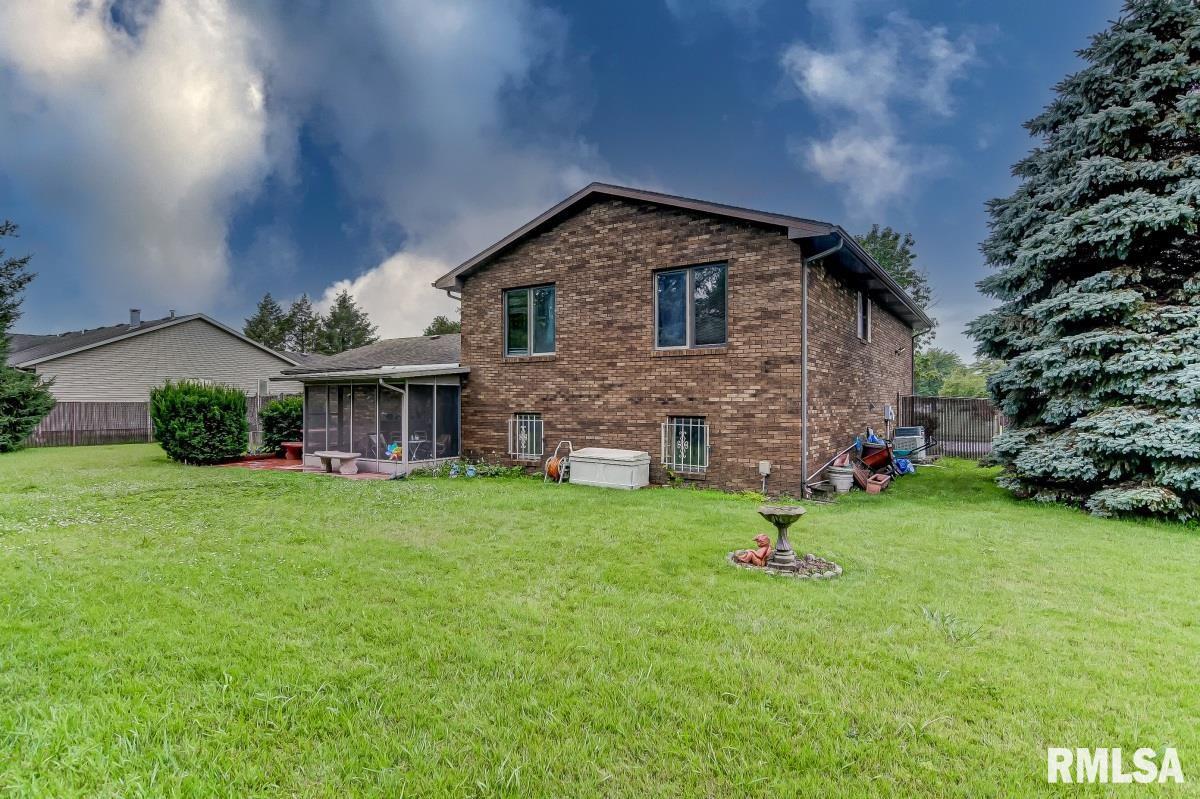 508 Golf Road Springfield, IL 62704 - Photo 29 of 30 Gallery Image 29