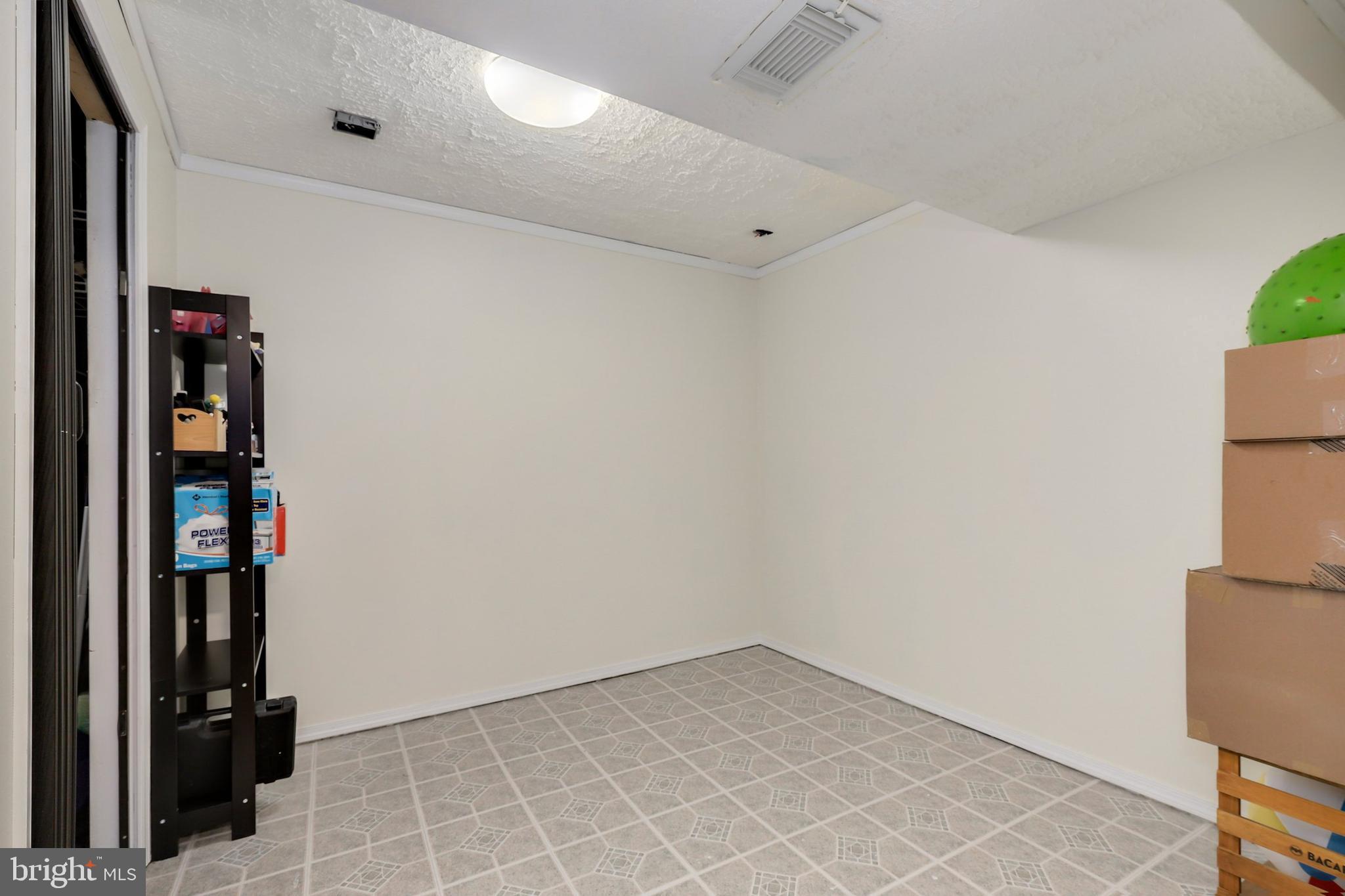 7500 Aspenpark Road Lorton, VA 22079 - Photo 30 of 47 Gallery Image 30