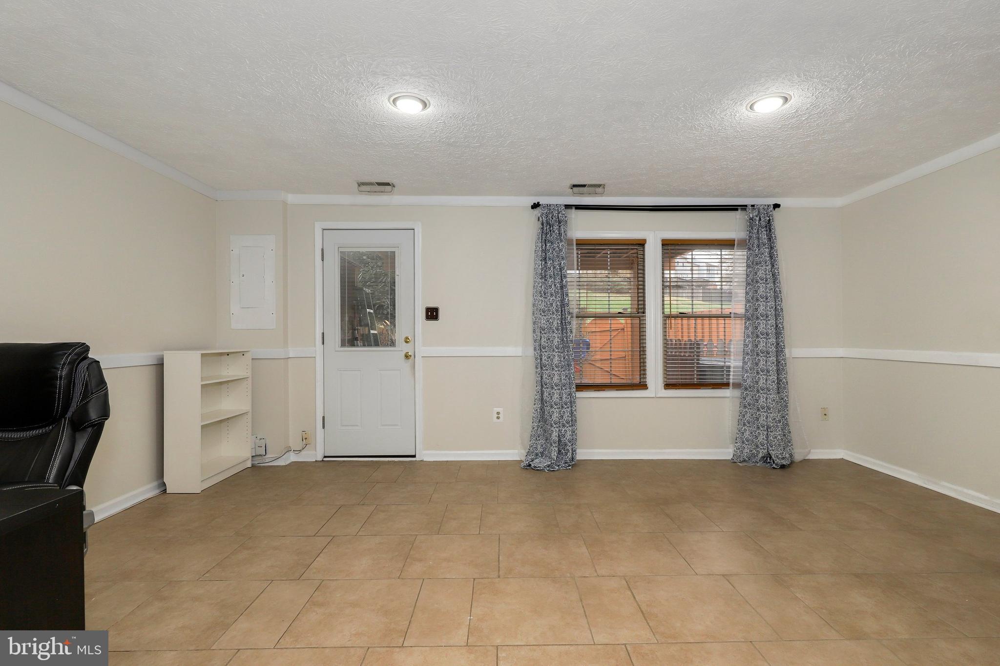 7500 Aspenpark Road Lorton, VA 22079 - Photo 36 of 47 Gallery Image 36