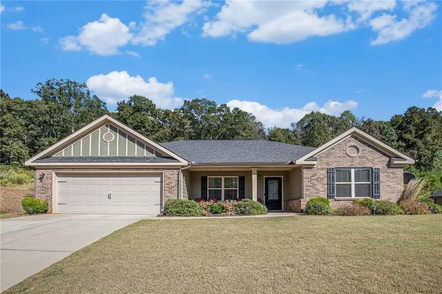 $350,000 | 323 Emily Forest Way, Pendergrass, GA 30567