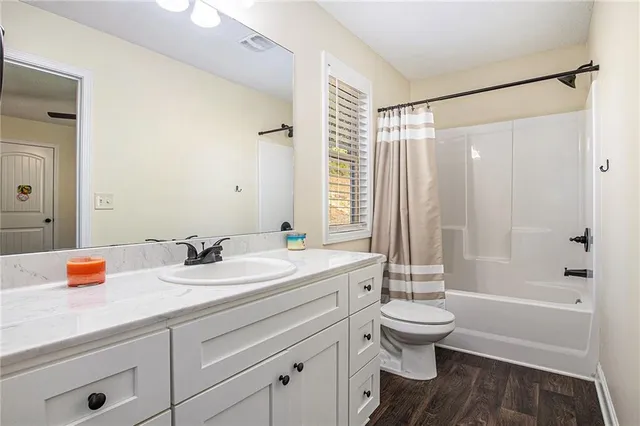 $350,000 | 323 Emily Forest Way, Pendergrass, GA 30567