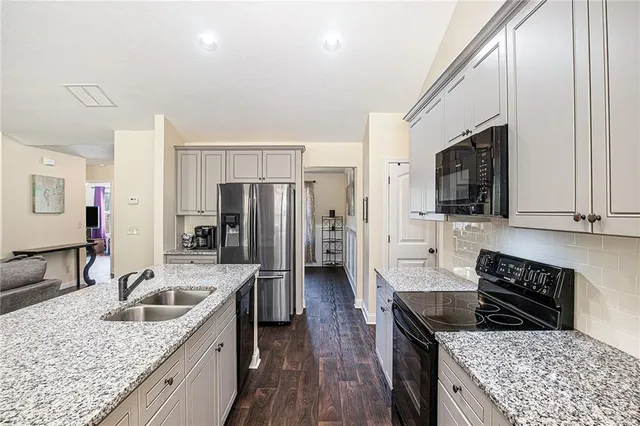 $350,000 | 323 Emily Forest Way, Pendergrass, GA 30567