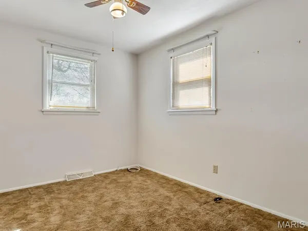 $235,000 | 627 Mark Drive, Waterloo, IL 62298