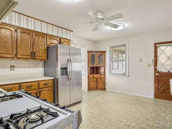 $235,000 | 627 Mark Drive, Waterloo, IL 62298