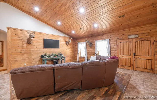 $499,000 | 27655 Sandy Drive, Laquey, MO 65534