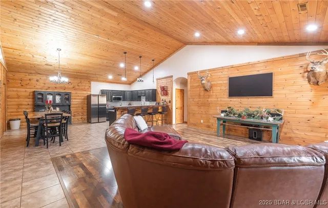 $499,000 | 27655 Sandy Drive, Laquey, MO 65534