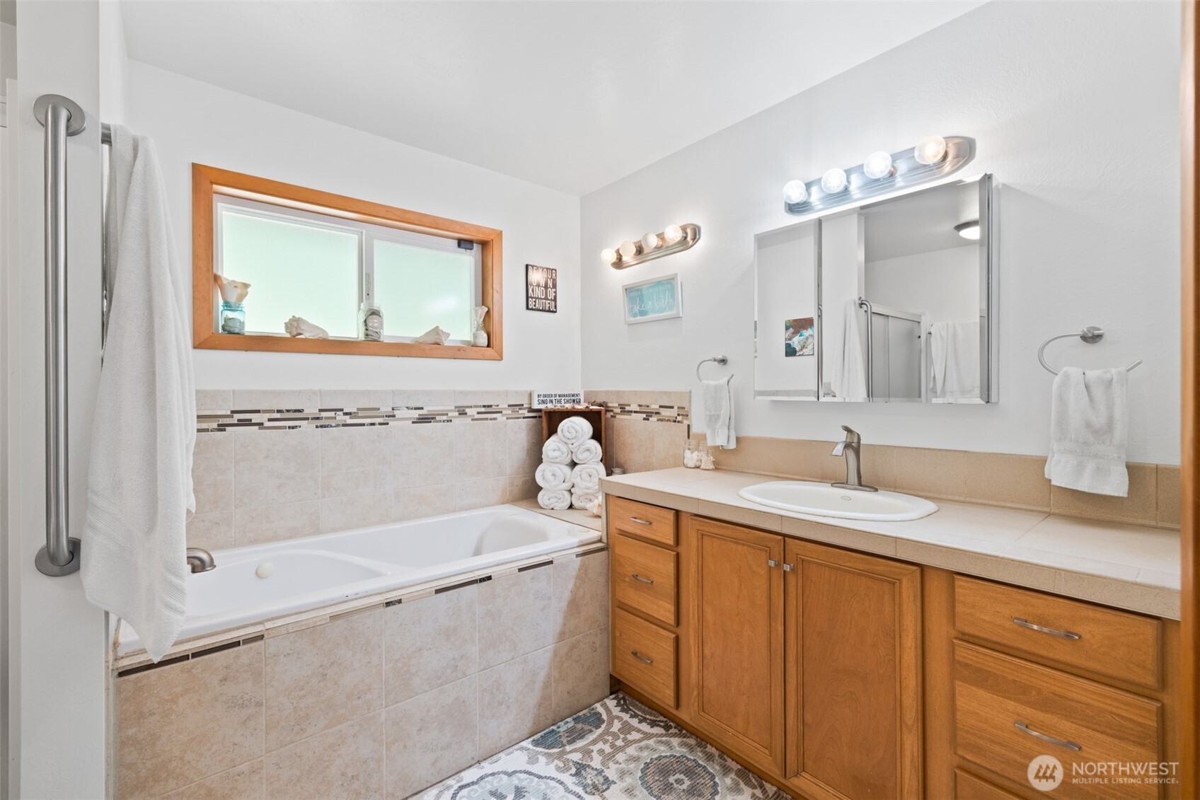 533 Hulse Road Port Angeles, WA 98362 - Photo 20 of 40 Gallery Image 20