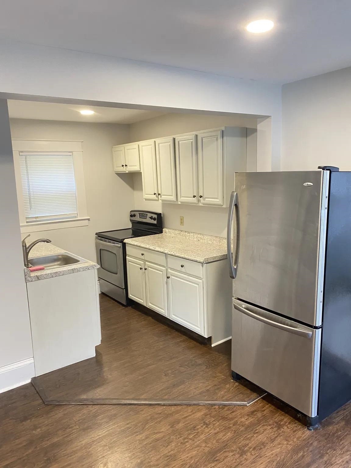 196 North State Street Concord, NH 03301 - Photo 2 of 9