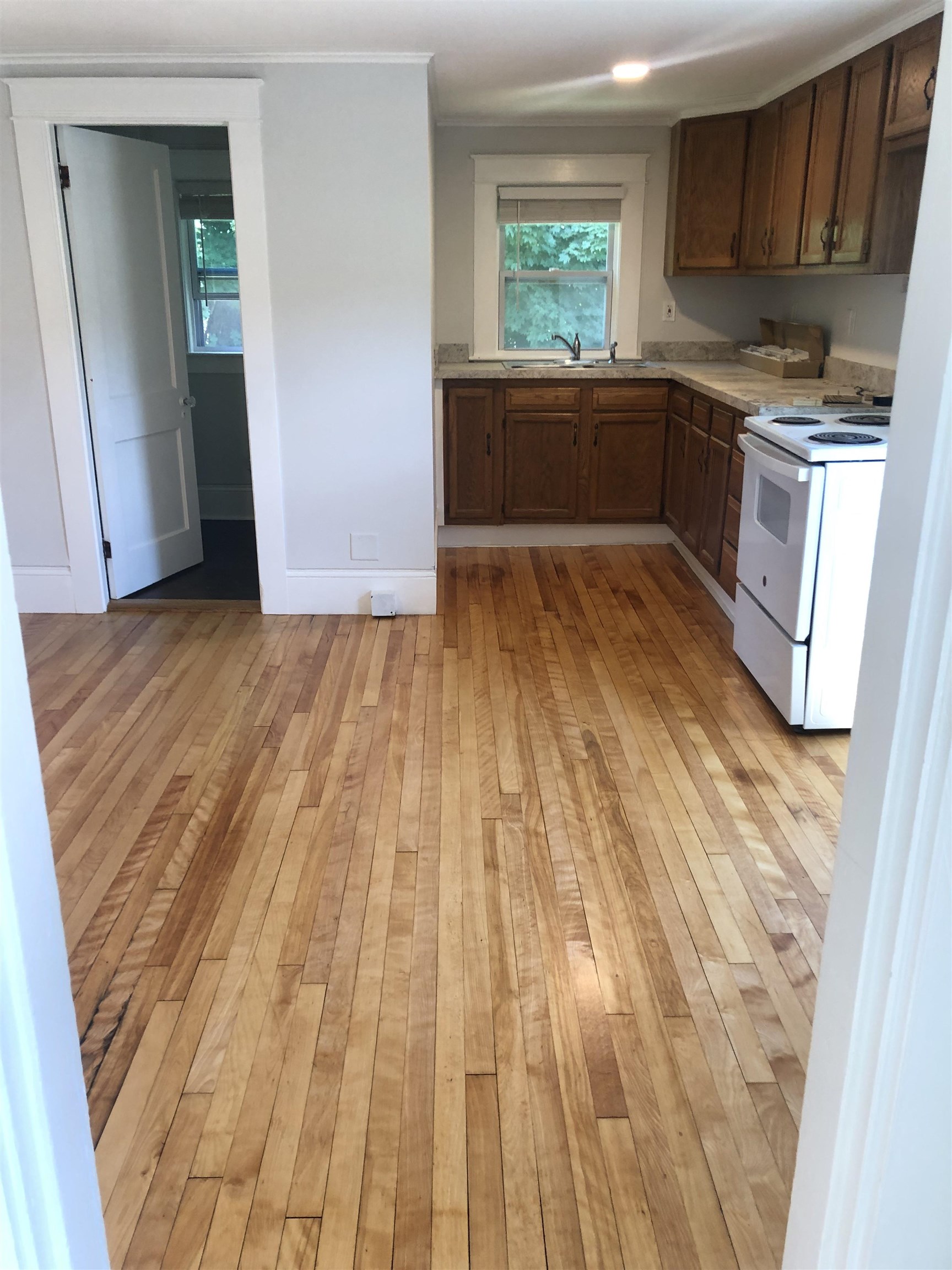 196 North State Street Concord, NH 03301 - Photo 6 of 9