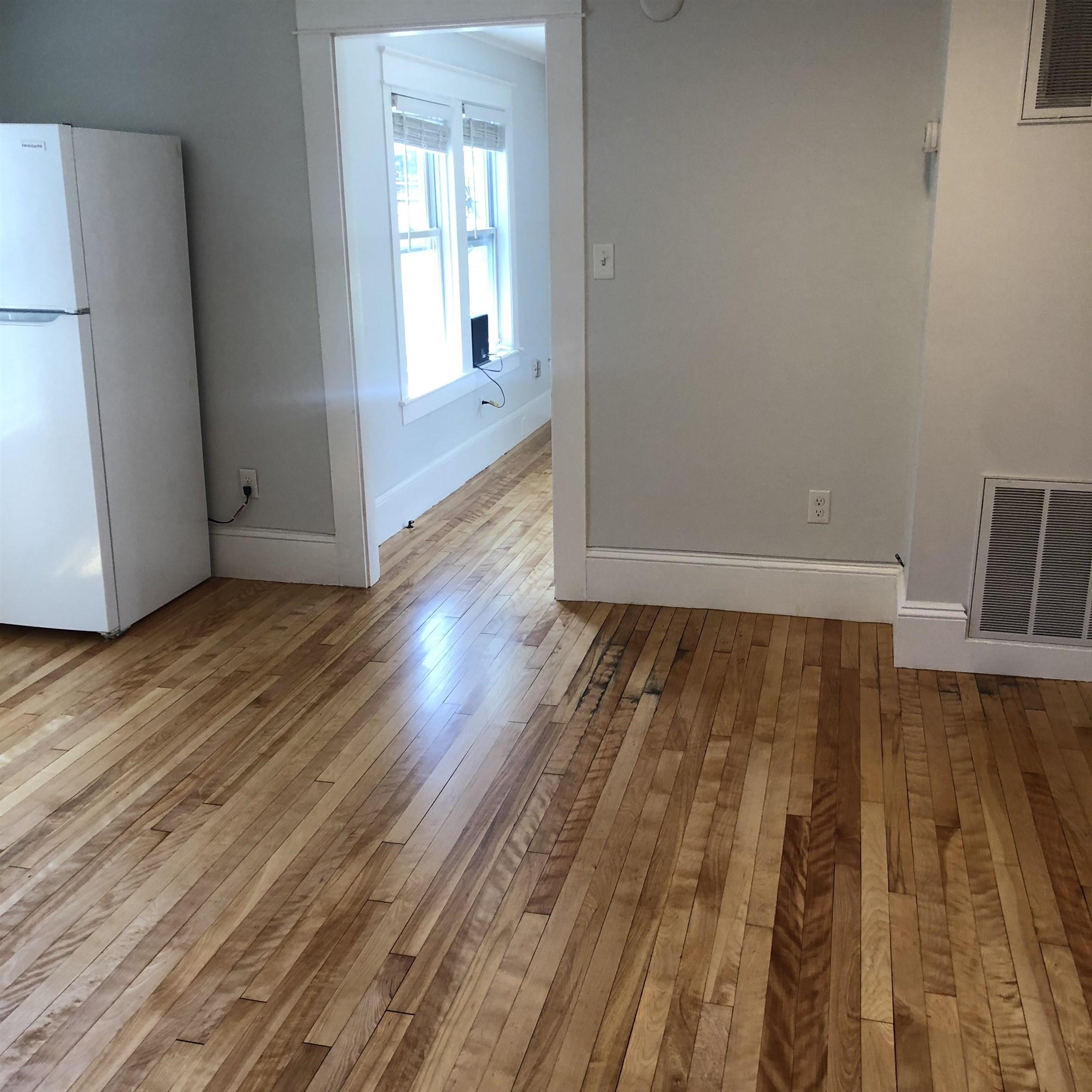 196 North State Street Concord, NH 03301 - Photo 8 of 9