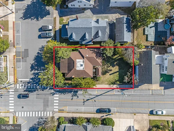 $2,100,000 | 28 Delaware Avenue, Rehoboth Beach, DE 19971