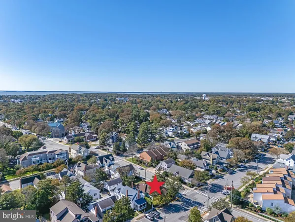 $2,100,000 | 28 Delaware Avenue, Rehoboth Beach, DE 19971