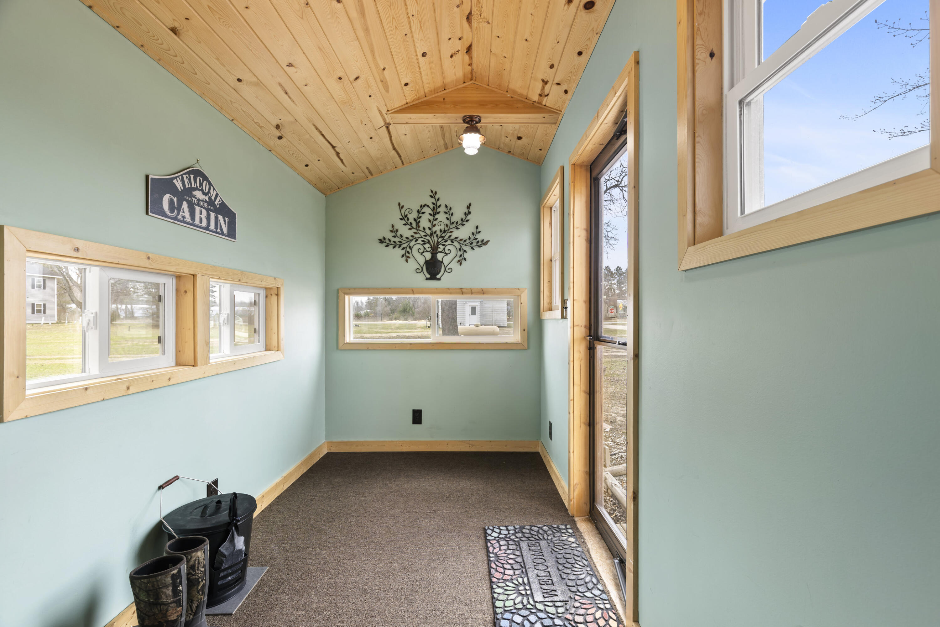 17055 State Street Copemish, MI 49625 - Photo 6 of 22 0S5A3317