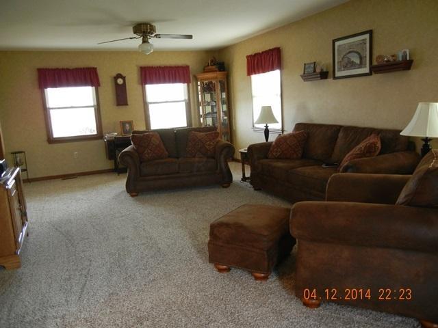 8016 Zane Trail Road Circleville, OH 43113 - Photo 3 of 8 Gallery Image 3