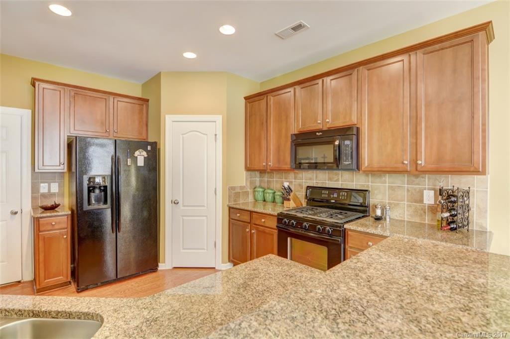 11113 Sandstone Road, Unit 191 Charlotte, NC 28277 - Photo 6 of 24 Gallery Image 6