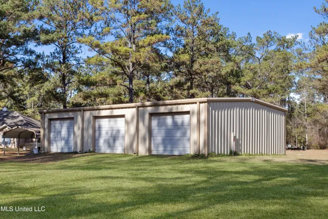 $598,000 | 10130 Road 307, Perkinston, MS 39573