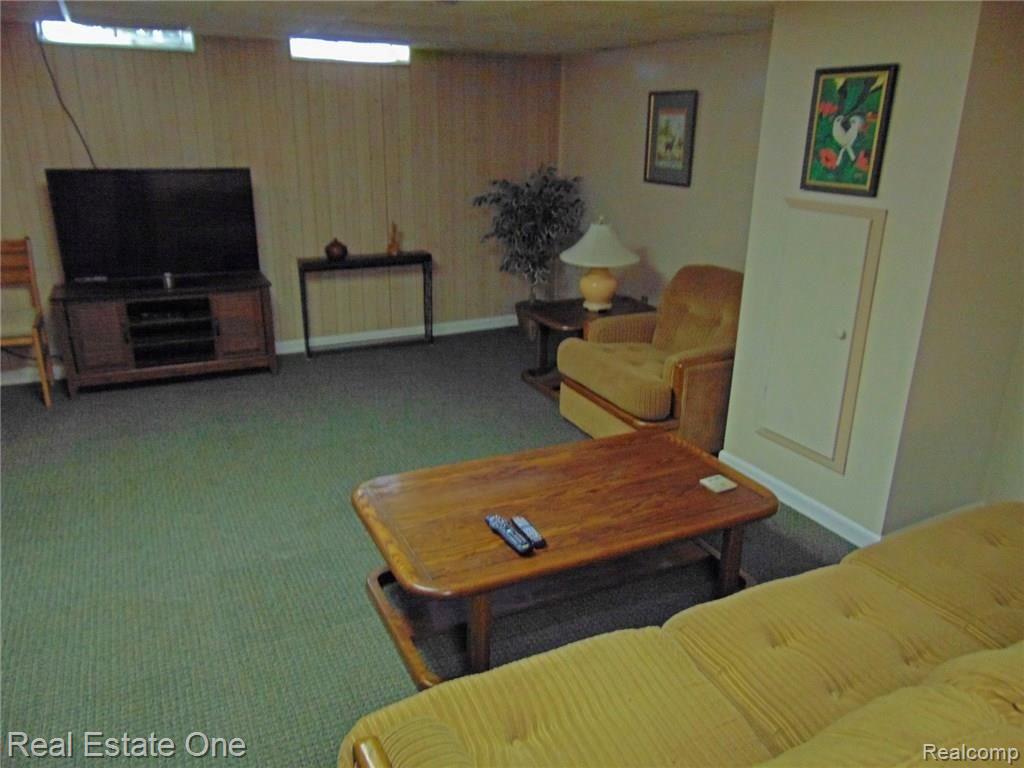 2091 Highsplint Drive Rochester Hills, MI 48307 - Photo 29 of 31