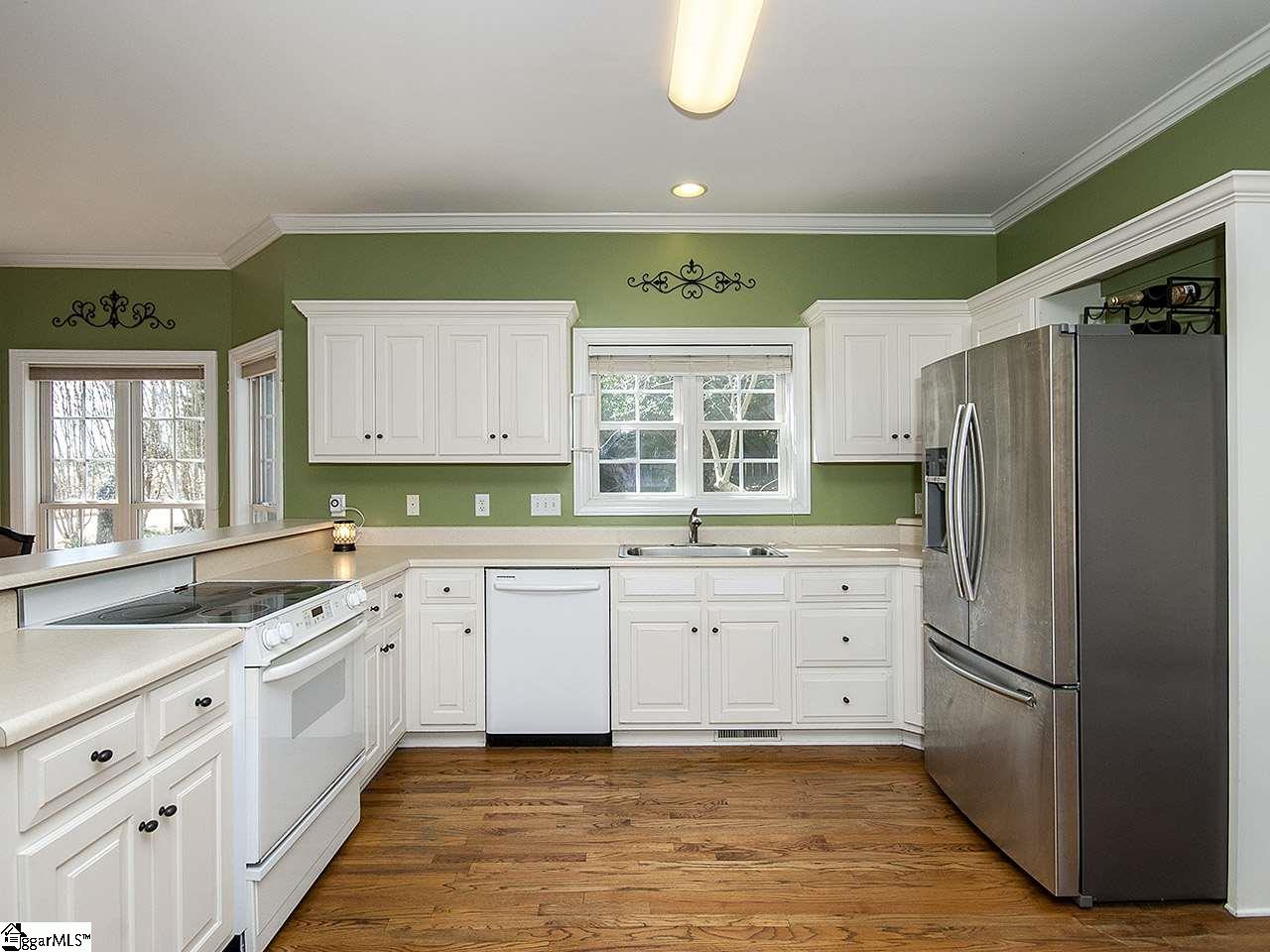 22 Terrace Ridge Drive Taylors, SC 29687 - Photo 14 of 34 Gallery Image 14