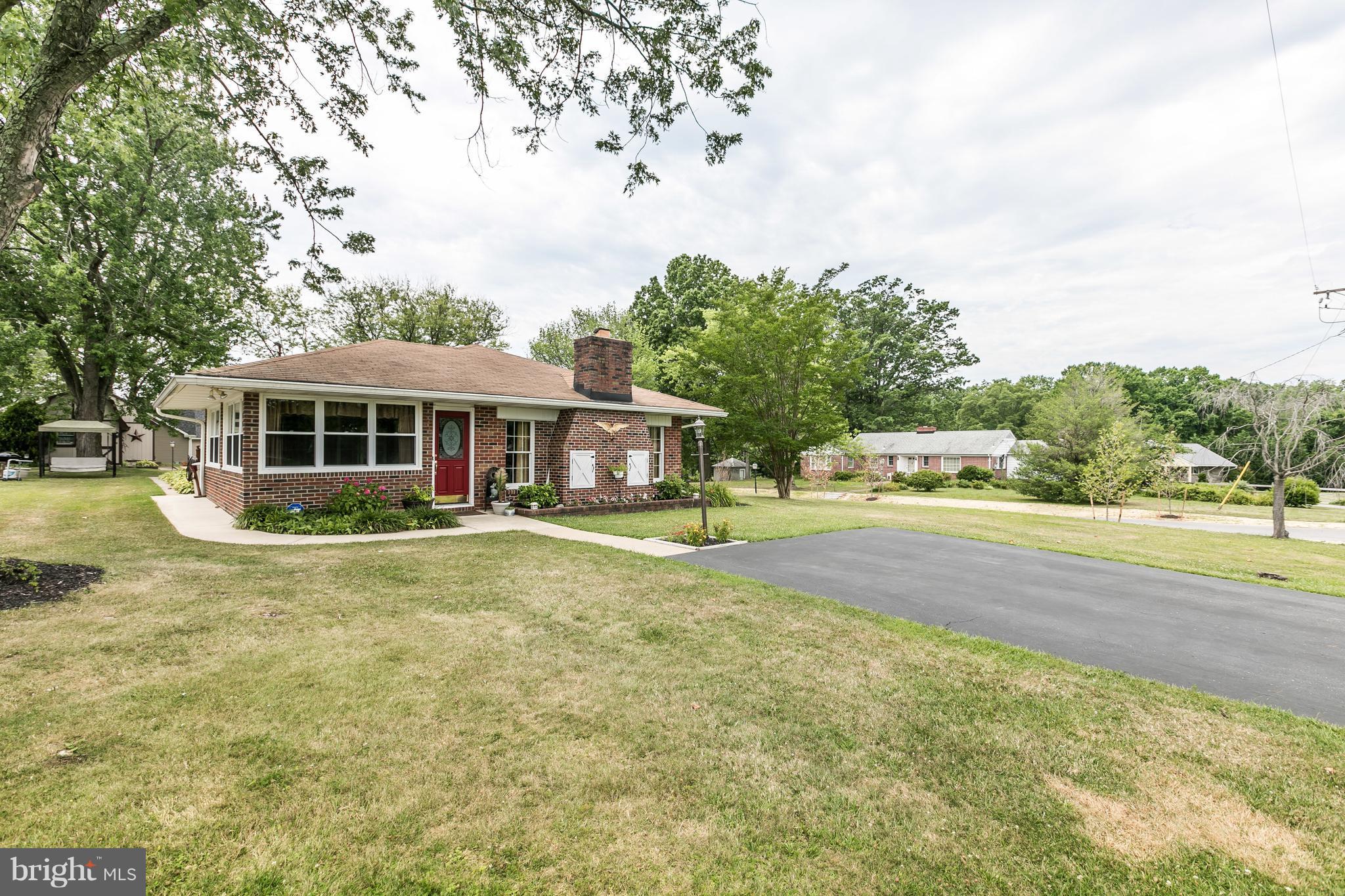 9815 Russellwood Road Baltimore, MD 21237 - Photo 1 of 23 Exterior (Front)