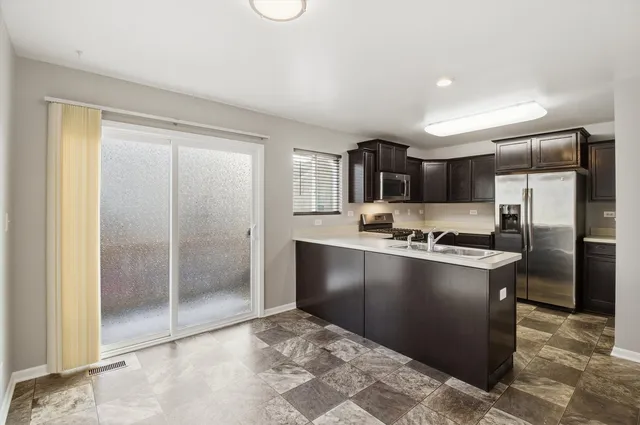 $2,700 | 1023 Piccolo Lane, Volo, IL 60073