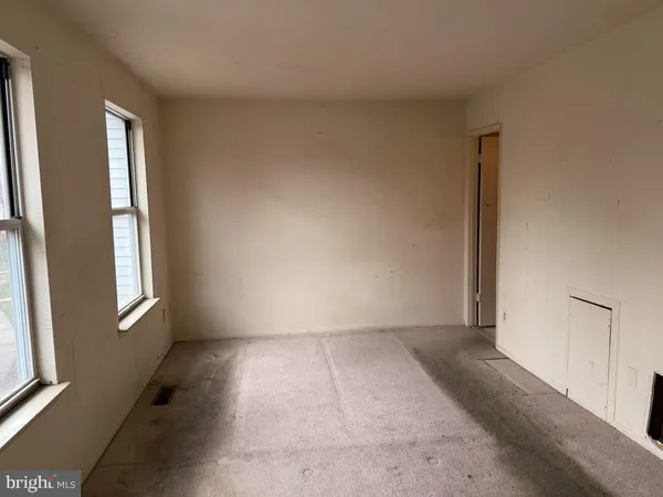 $300,000 | 7047 Palamar Turn, Lanham, MD 20706