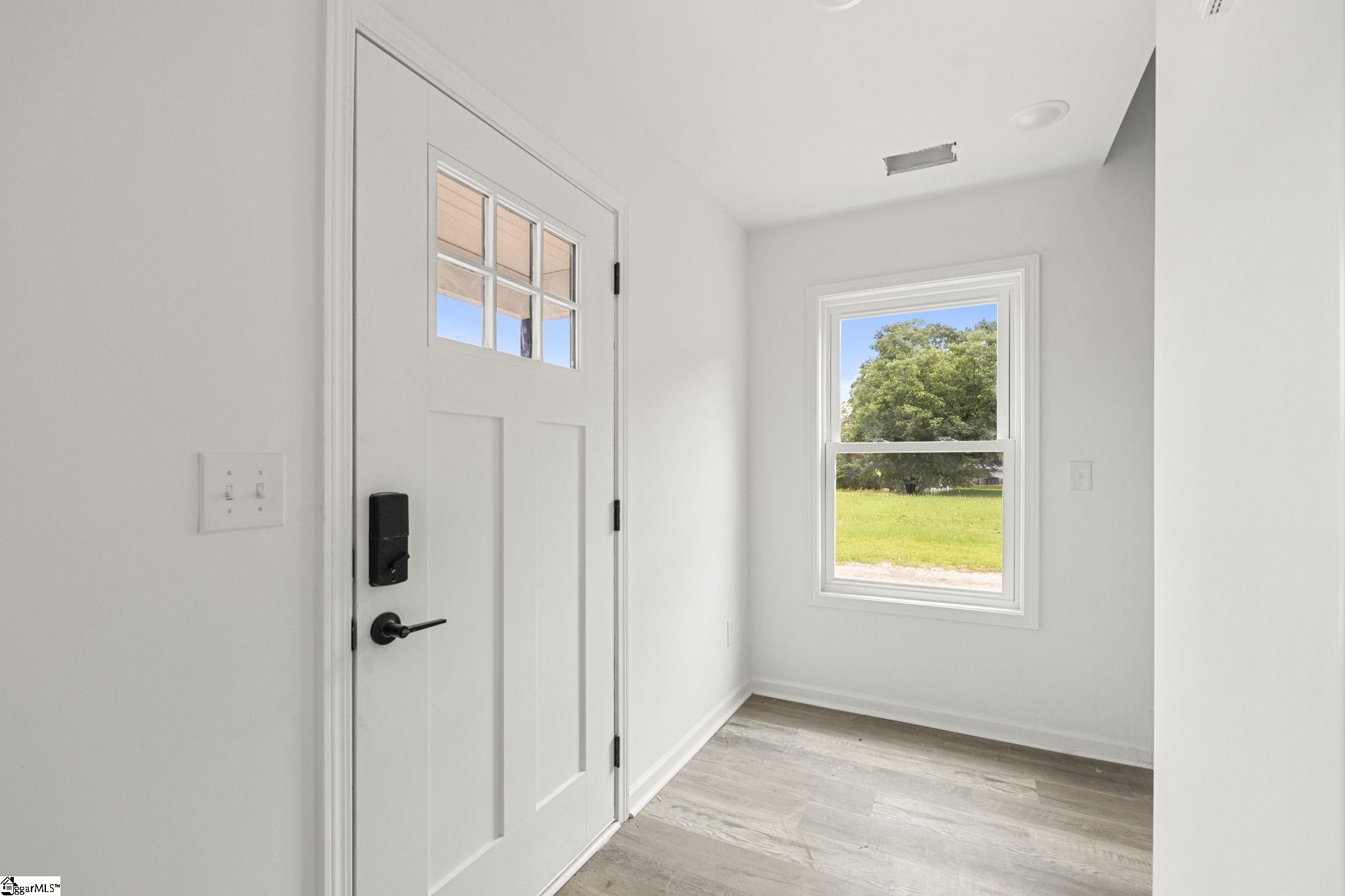 706 Laurel Street Honea Path, SC 29654 - Photo 5 of 31