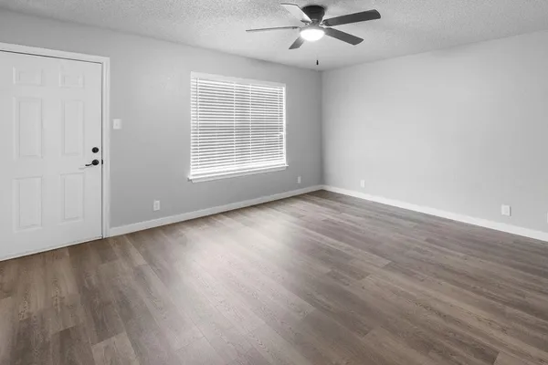 $928,000 | 705 West Crawford Street, Denison, TX 75020