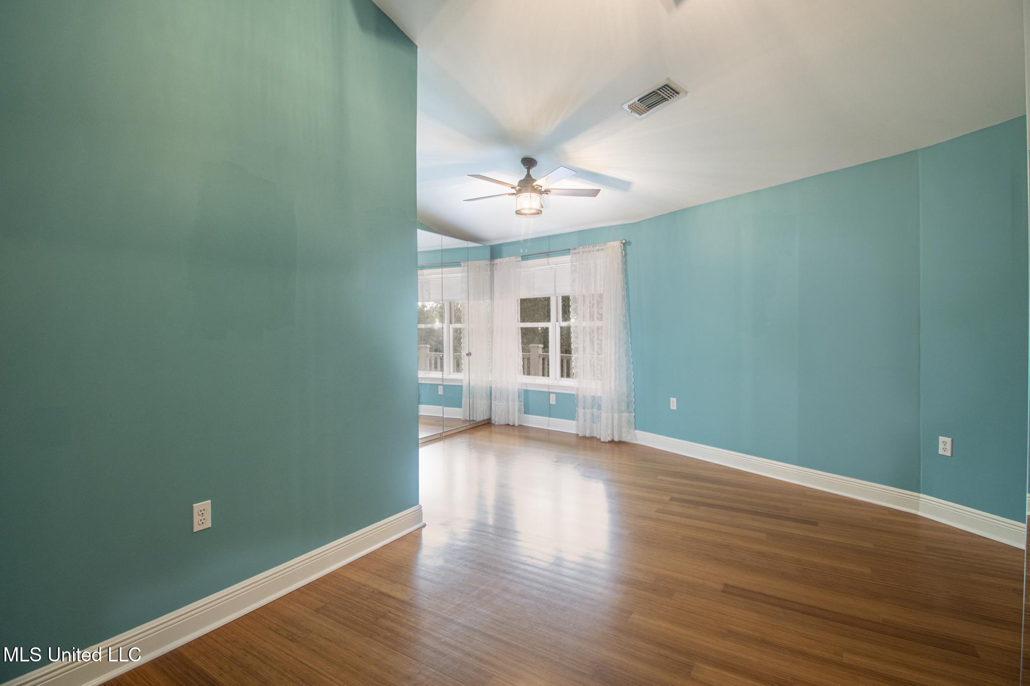 309 Lemoyne Road Pass Christian, MS 39571 - Photo 17 of 32 Guest Bedroom