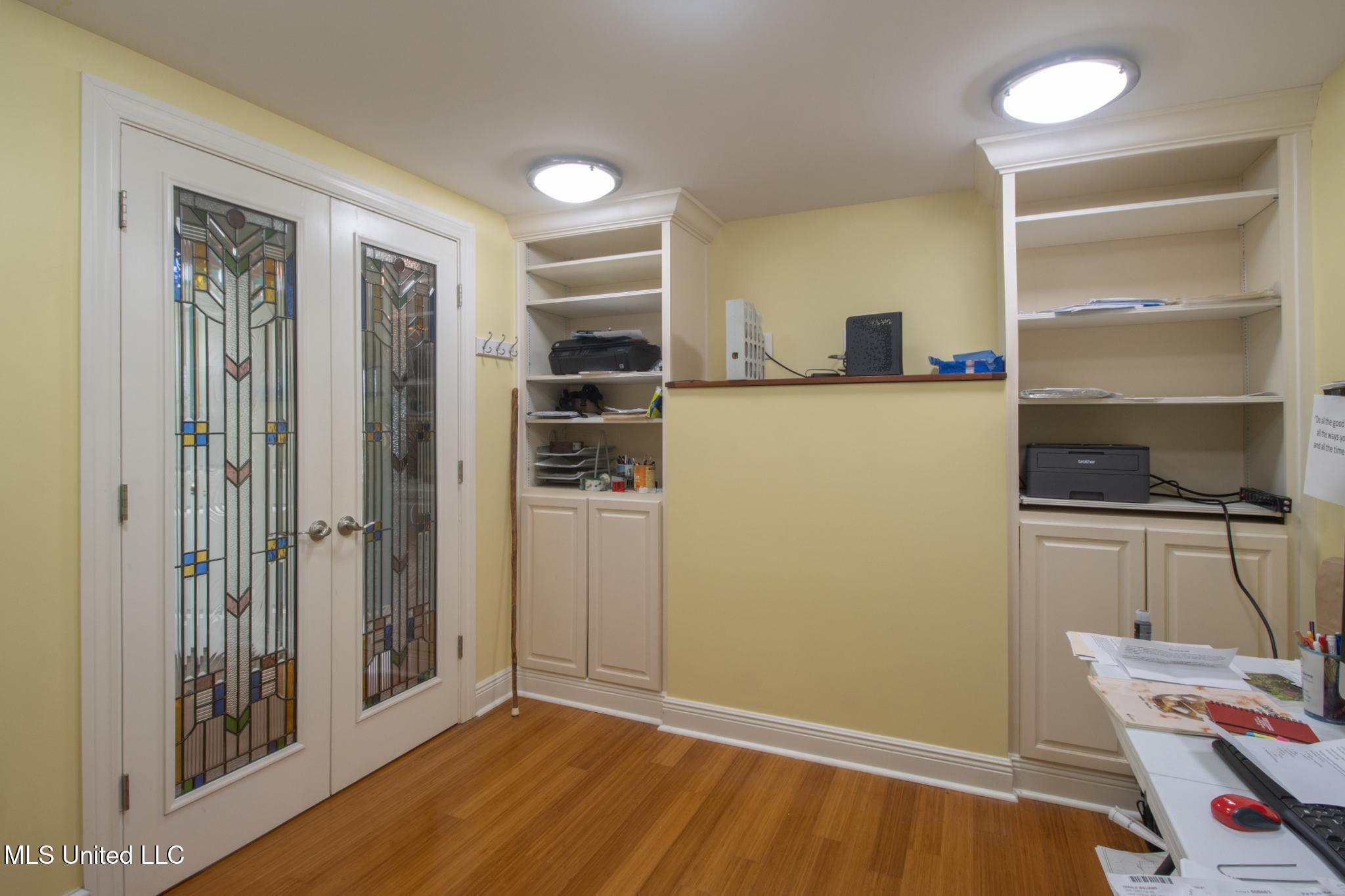 309 Lemoyne Road Pass Christian, MS 39571 - Photo 9 of 32 Office