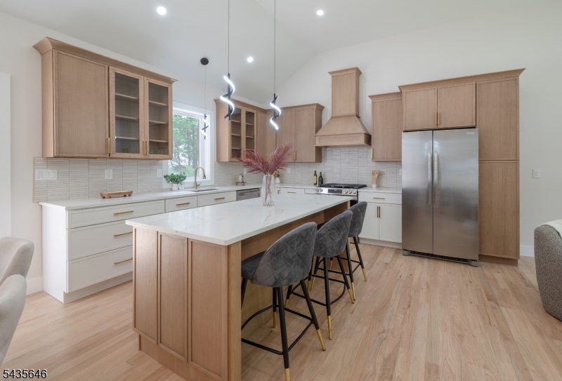 896 Union Valley Road West Milford, NJ 07480 - Photo 4 of 36