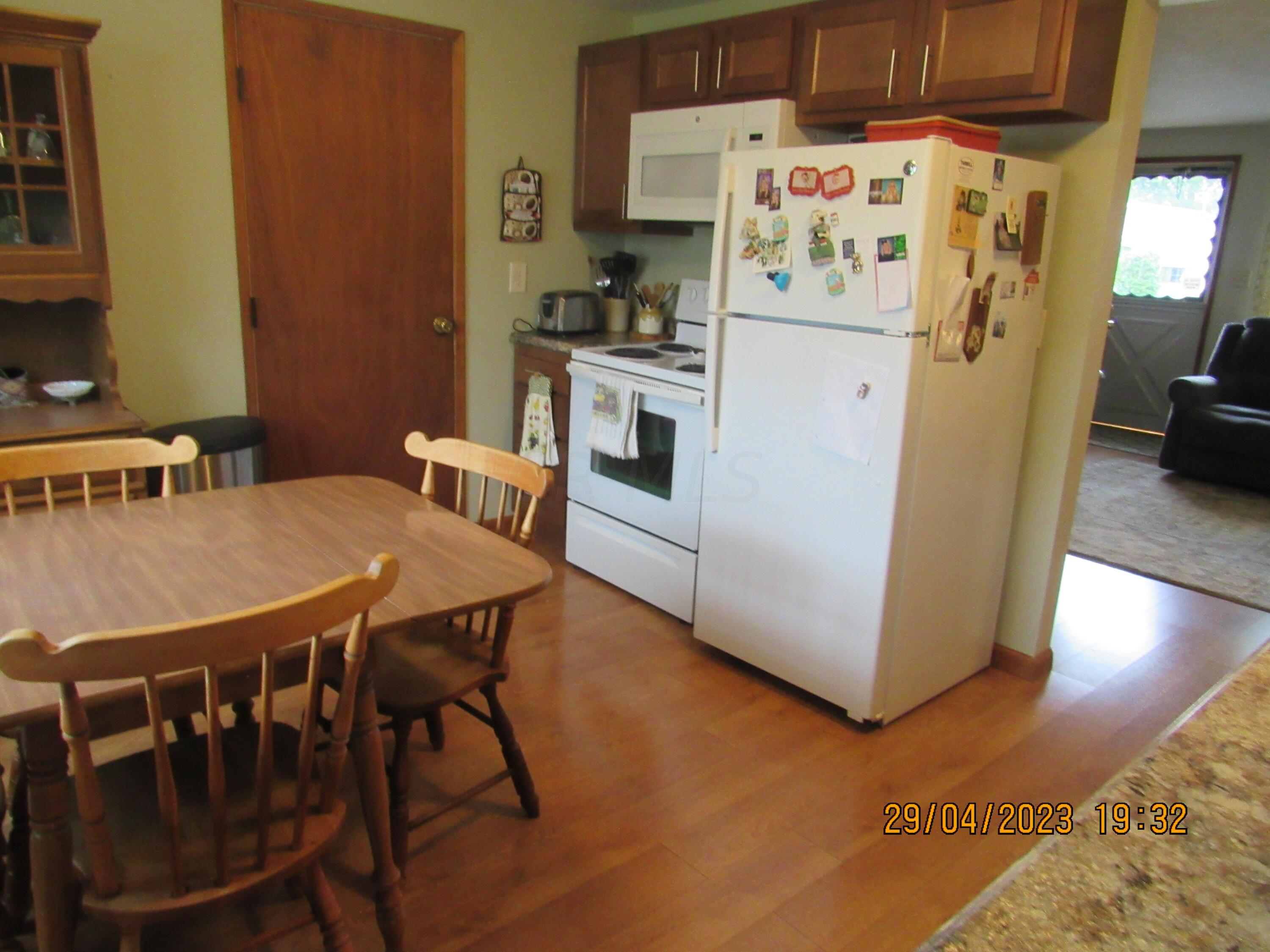 548 Mowrer Road Circleville, OH 43113 - Photo 4 of 14 IMG_0963