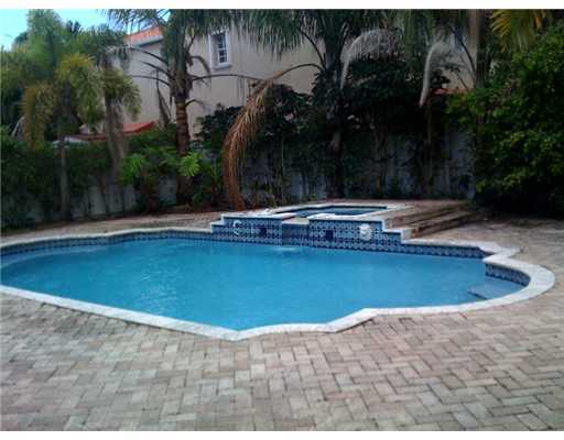 10620 Southwest 67th Street Miami, FL 33173 - Photo 3 of 4 Additional Photo