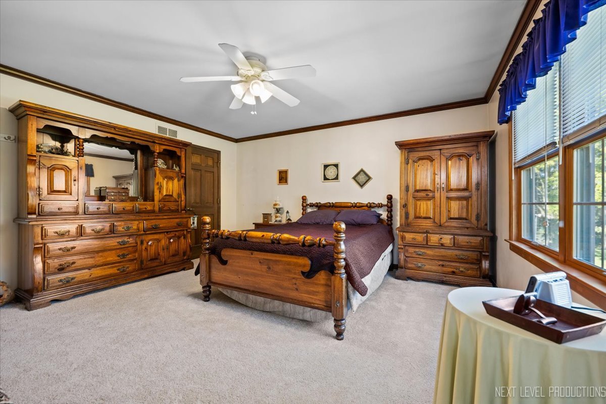 1529 Brookdale Road Naperville, IL 60563 - Photo 20 of 42 Gallery Image 20