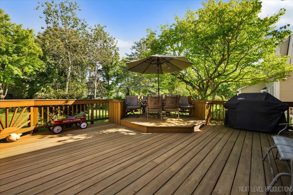1529 Brookdale Road Naperville, IL 60563 - Photo 6 of 42 Gallery Image 6