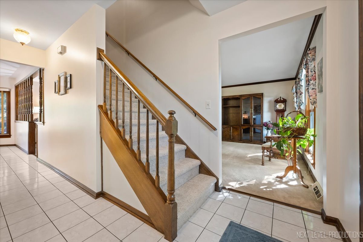 1529 Brookdale Road Naperville, IL 60563 - Photo 7 of 42 Gallery Image 7