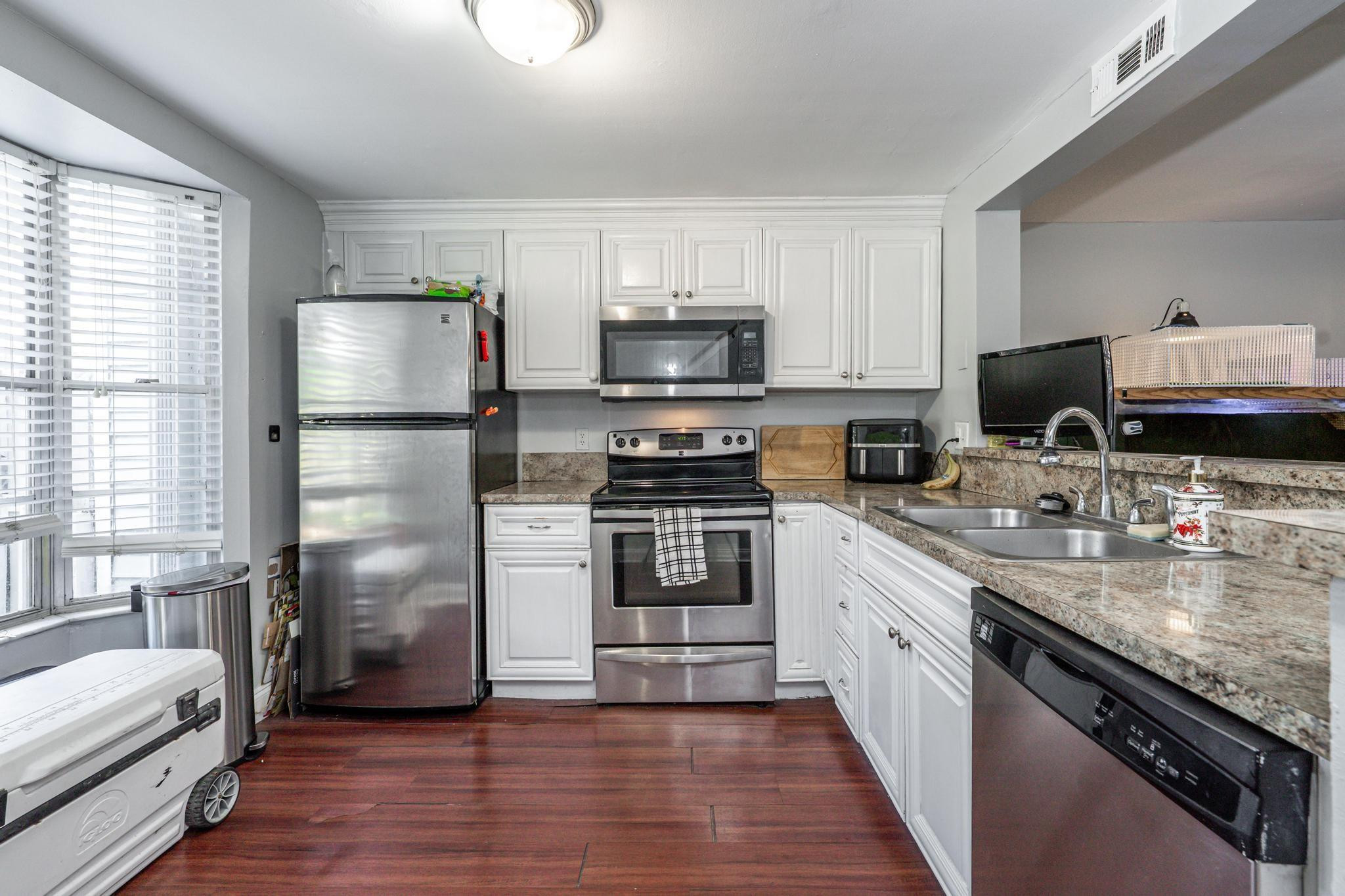 79 Southwest 3rd Street Pompano Beach, FL 33060 - Photo 3 of 24 Photo 3