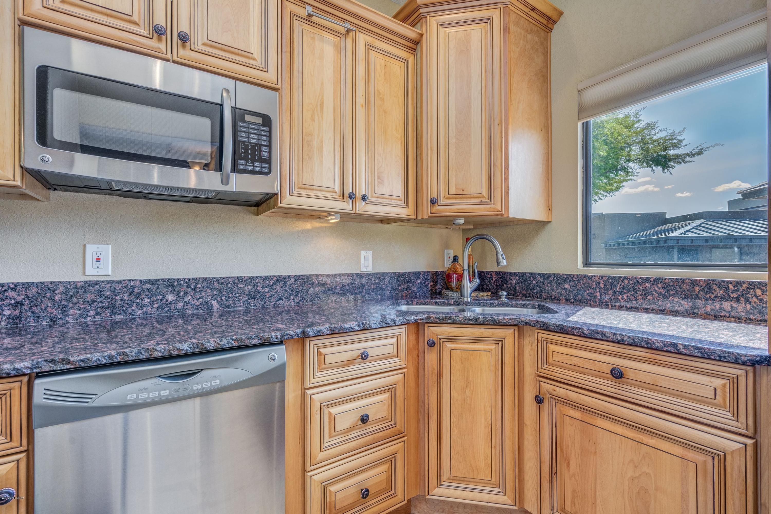 5800 North Kolb Road, Unit 8242 Tucson, AZ 85750 - Photo 22 of 46 Gallery Image 22