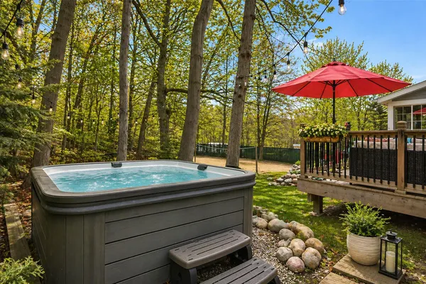 $799,000 | 200 Marx Drive, New Buffalo, MI 49117